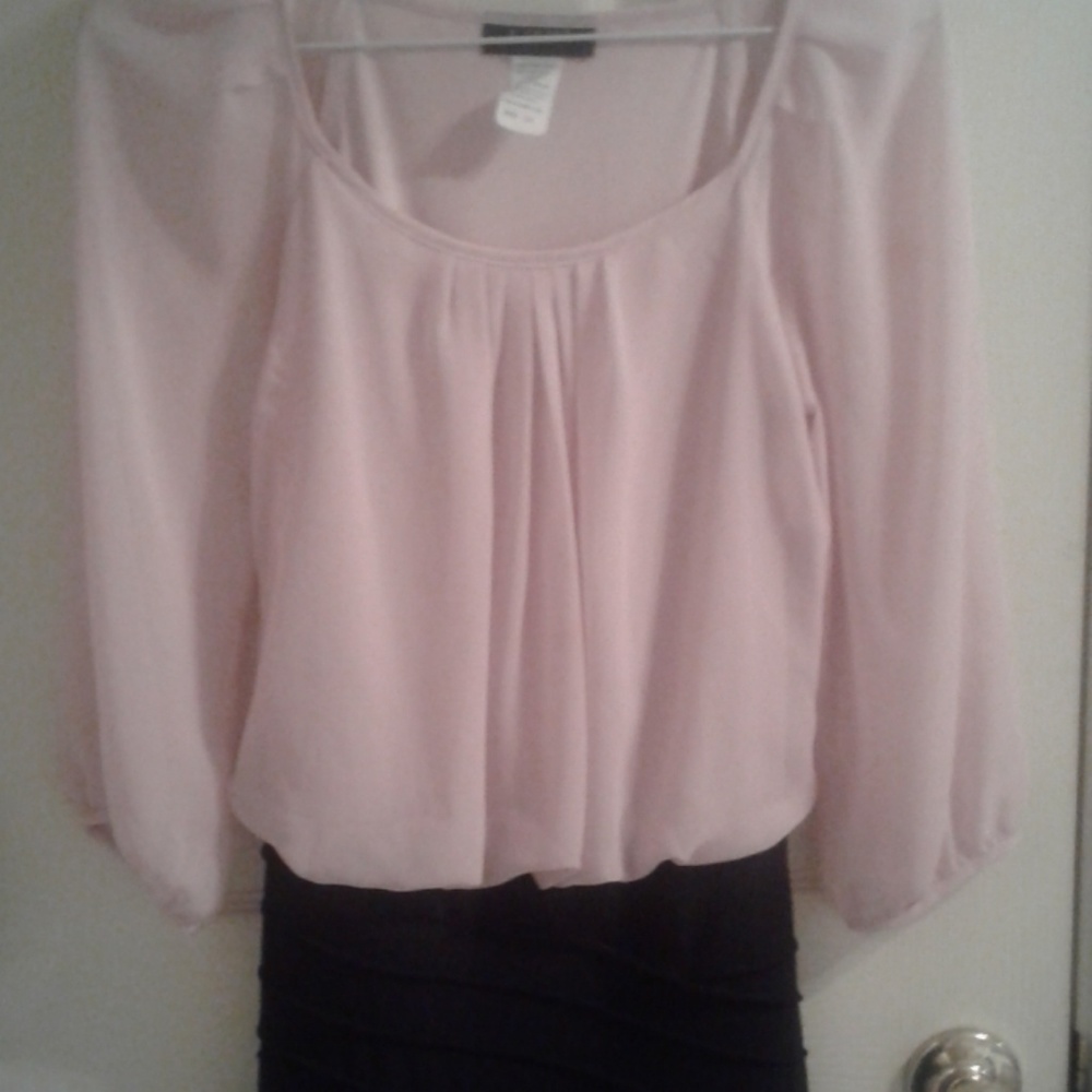 Dress - Picture 3 of 3